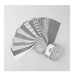 Polka & Plaid Party Cotton jelly roll / strip set by Blank Quilting